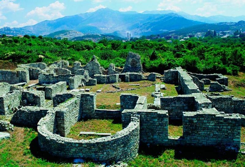 Ruins of Salona are located just 5 kilometers north of Diocletian's Palace