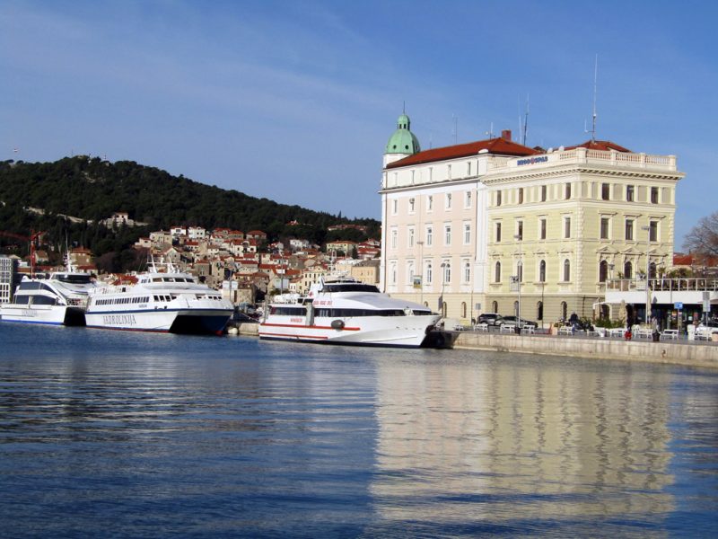 Jadrolinija provides catamaran service between Croatian mainland and Croatian islands.